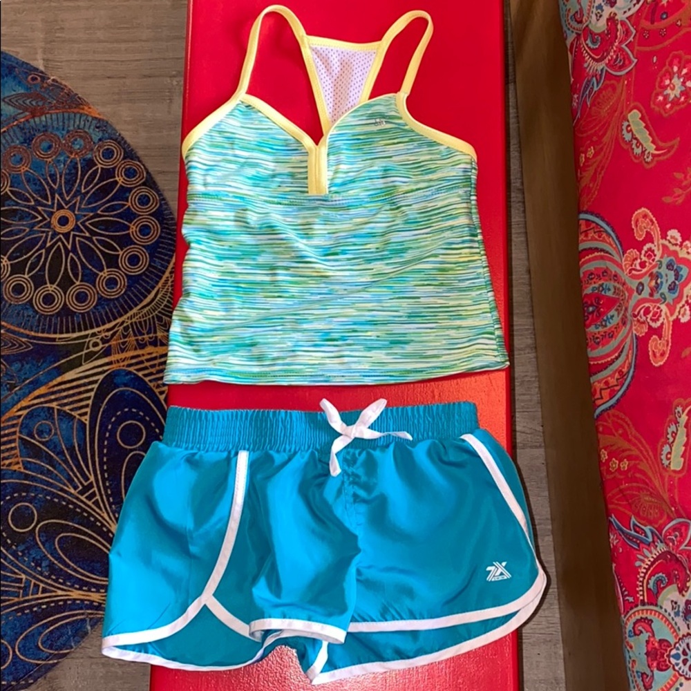ZeroXposur girls size 7 two piece swimsuit!